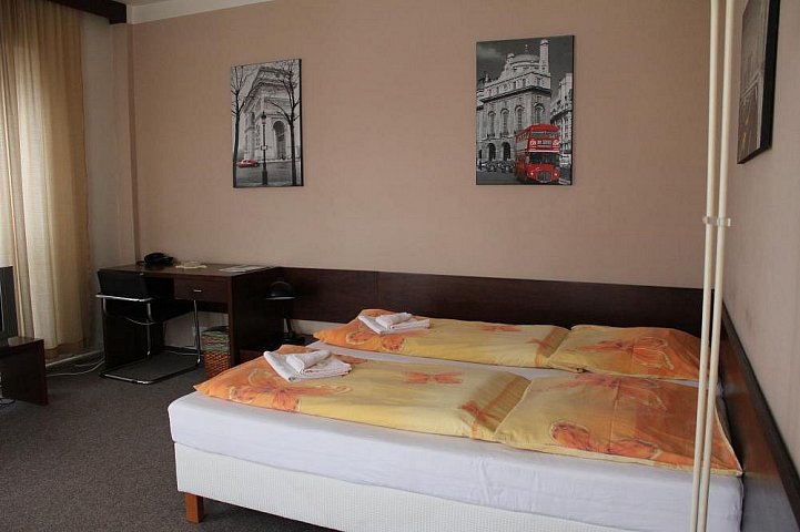 Hotel Brno Komárov