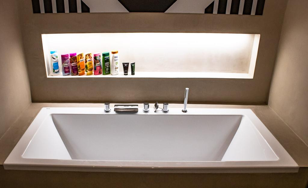 Stylovy apartmán u Pařížske ulice s vanou